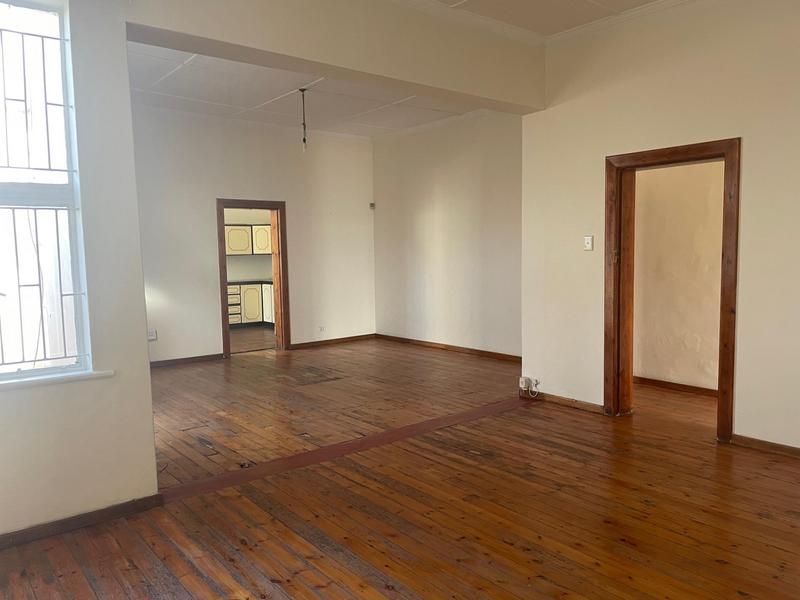 To Let 2 Bedroom Property for Rent in Woodstock Western Cape